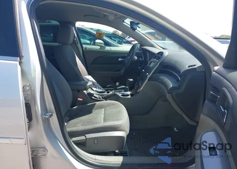 2014 Chevrolet Malibu 1Ls z USA, uszkodzony, nr VIN 1G11B5SL2EF228677